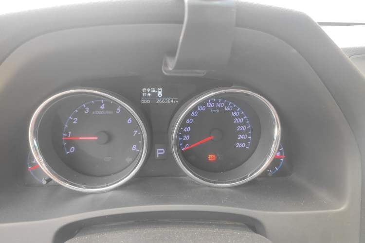Used Toyota Reiz 2010 2.5V Fengdu Elite Edition Odometer Close Up