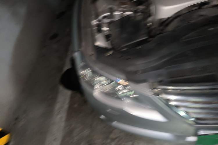 Used Toyota Reiz 2010 2.5V Fengdu Elite Edition Right Front Headlight