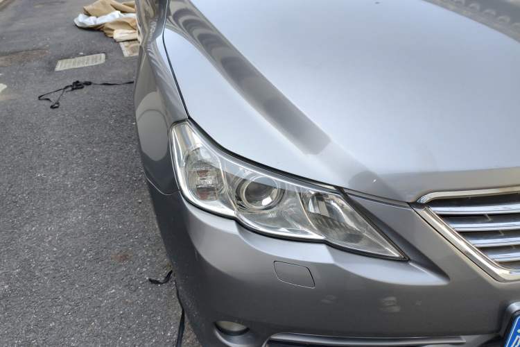 Used Toyota Reiz 2010 2.5V Fengdu Elite Edition Right Front Headlight
