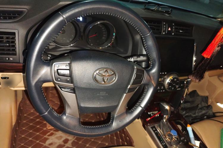 Used Toyota Reiz 2010 2.5V Fengdu Elite Edition Steering Wheel