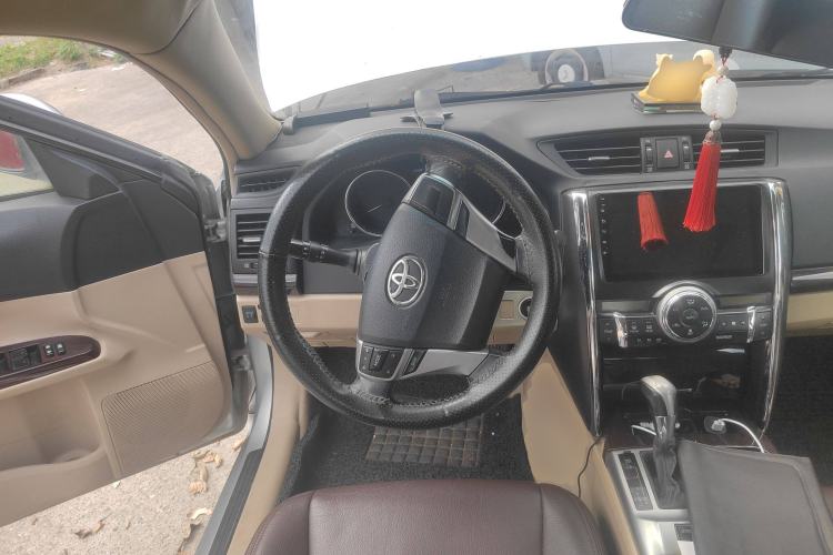 Used Toyota Reiz 2010 2.5V Fengdu Elite Edition Steering Wheel