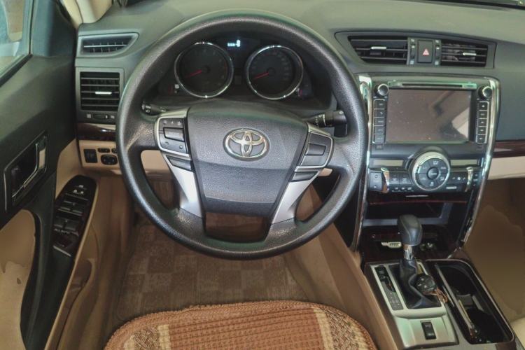 Used Toyota Reiz 2010 2.5S Fengdu Jinghua Edition Steering Wheel