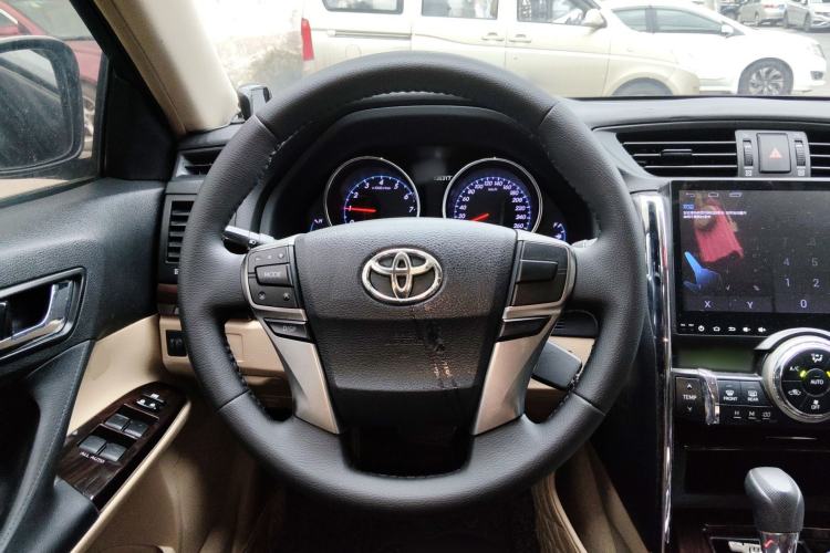 Used Toyota Reiz 2010 2.5S Fengdu Jinghua Edition Steering Wheel