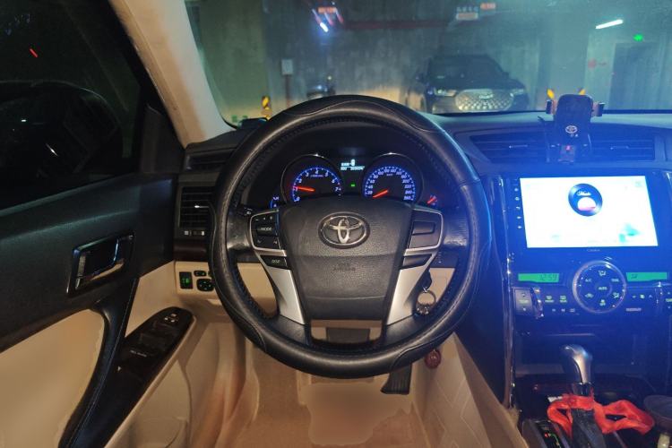 Used Toyota Reiz 2010 2.5V Fengdu Elite Edition Steering Wheel