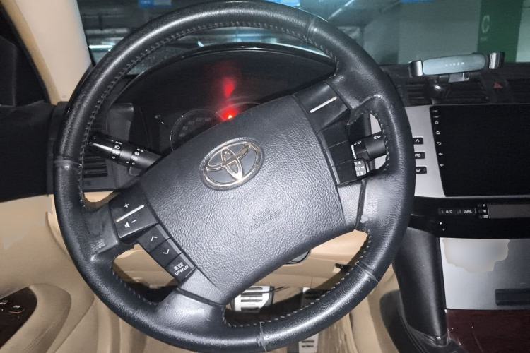 Used Toyota Reiz 2010 2.5V Fengdu Elite Edition Steering Wheel