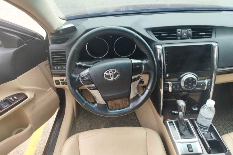 Used Toyota Reiz 2010 2.5V Fengdu Elite Edition Steering Wheel