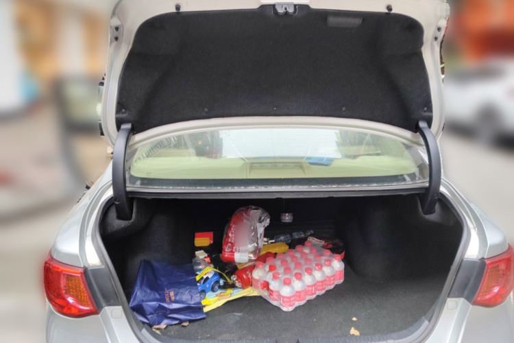 Used Toyota Reiz 2010 2.5V Fengdu Elite Edition Trunk