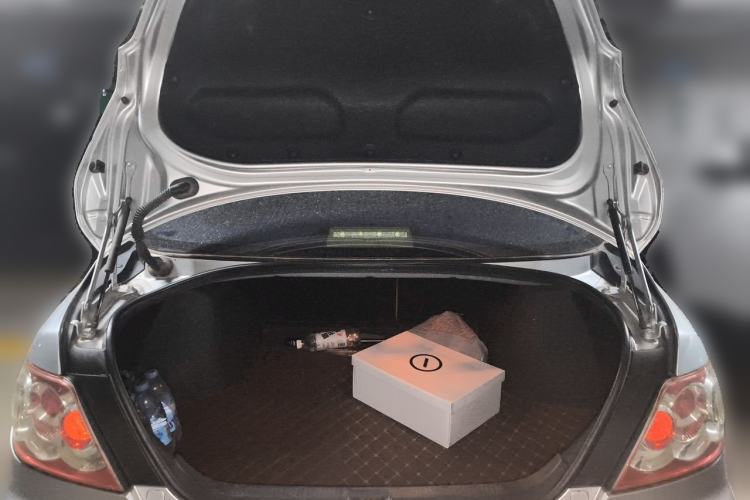 Used Toyota Reiz 2010 2.5V Fengdu Elite Edition Trunk