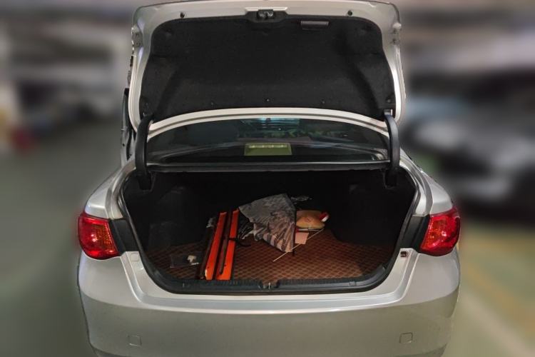 Used Toyota Reiz 2010 2.5V Fengdu Elite Edition Trunk