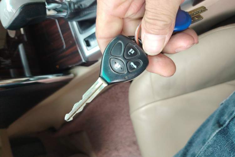 Used Toyota Reiz 2010 2.5V Fengdu Elite Edition Vehicle Key