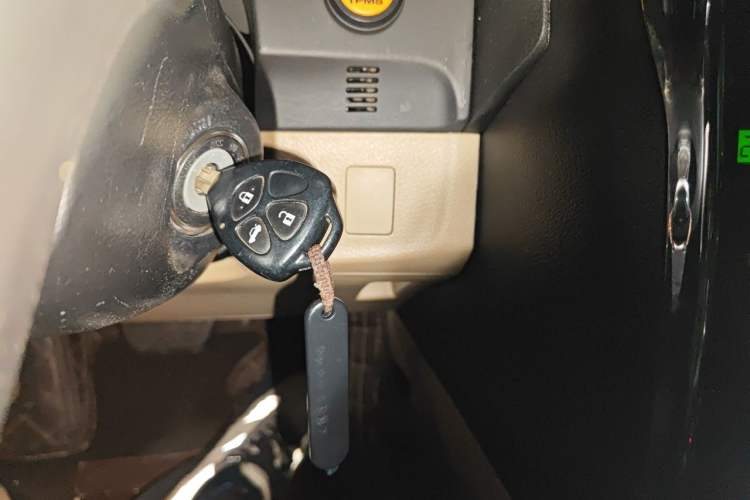 Used Toyota Reiz 2010 2.5V Fengdu Elite Edition Vehicle Key