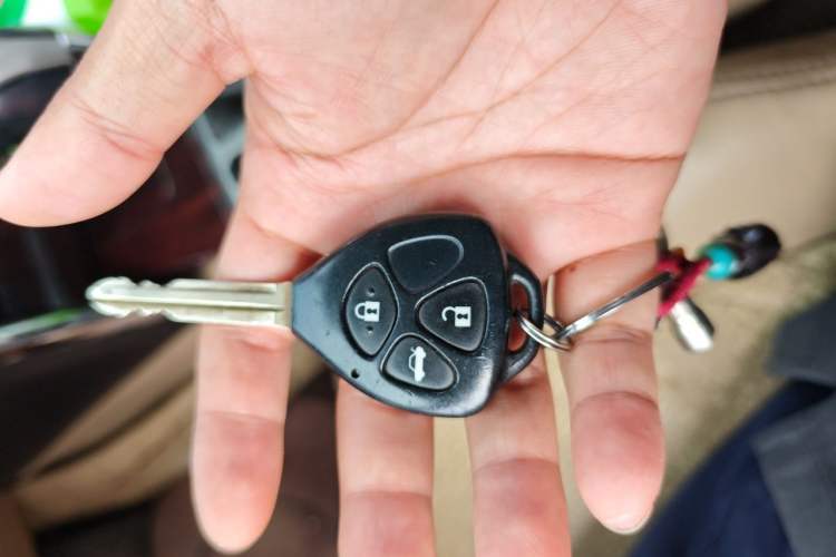 Used Toyota Reiz 2010 2.5S Fashion Elite Edition Vehicle Key
