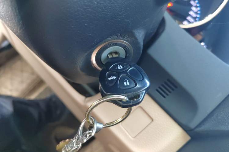 Used Toyota Reiz 2010 2.5S Fengdu Jinghua Edition Vehicle Key