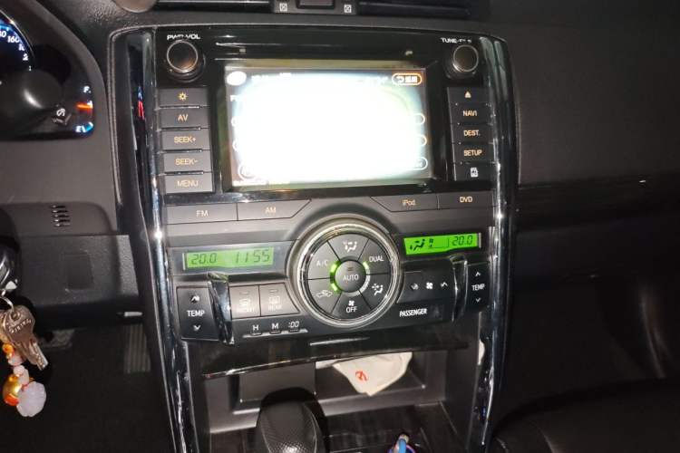 Used Toyota Reiz 2010 2.5S Fengdu Jinghua Edition Audio And AC Panel