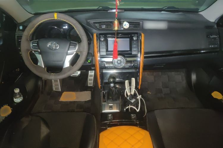 Used Toyota Reiz 2010 2.5V Fashion Elite Edition Center Console