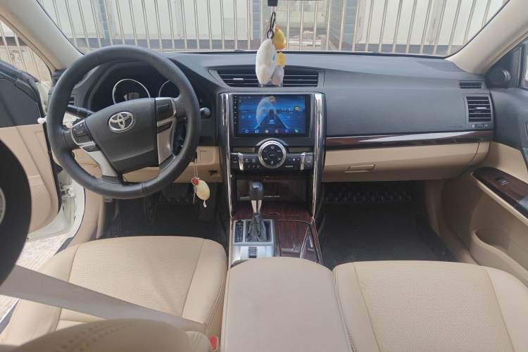Used Toyota Reiz 2010 2.5S Fengdu Jinghua Edition Center Console