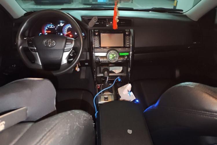 Used Toyota Reiz 2010 2.5S Fengdu Jinghua Edition Center Console
