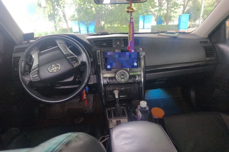 Used Toyota Reiz 2010 2.5V Fengdu Elite Edition Center Console