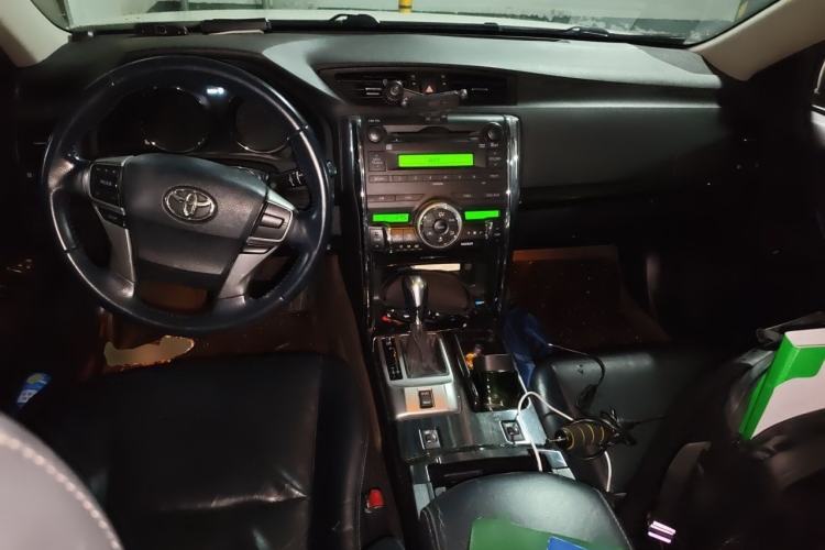 Used Toyota Reiz 2010 2.5V Fengdu Elite Edition Center Console