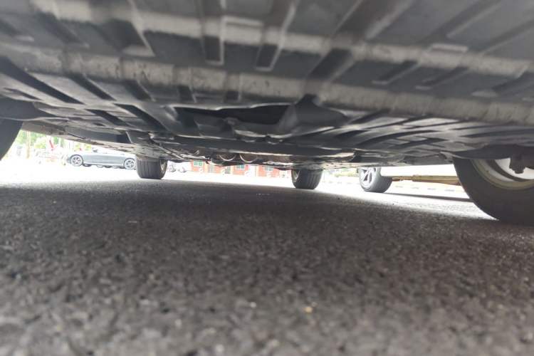 Used Toyota Reiz 2010 2.5V Fengdu Elite Edition Chassis Front