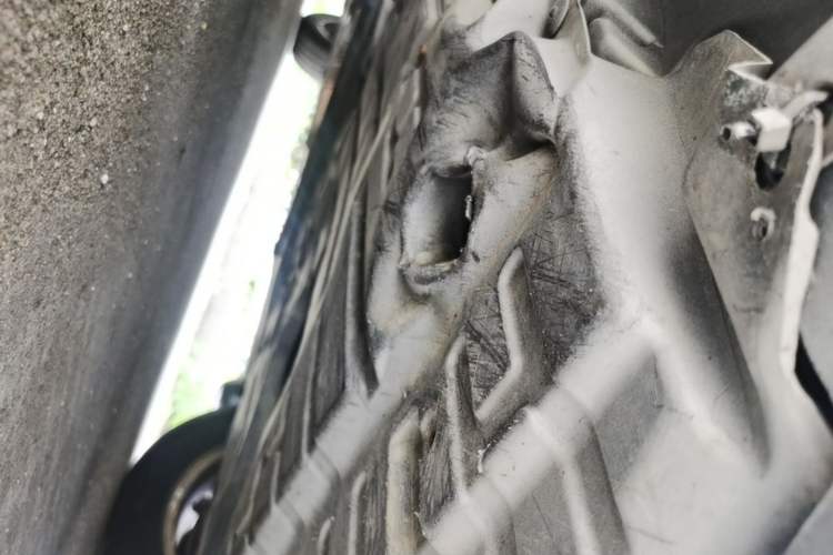 Used Toyota Reiz 2010 2.5V Fengdu Elite Edition Chassis Front