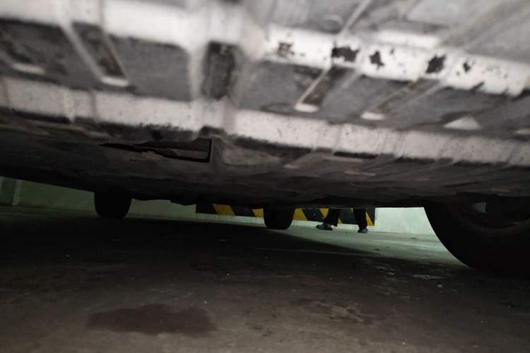 Used Toyota Reiz 2010 2.5V Fengdu Elite Edition Chassis Front
