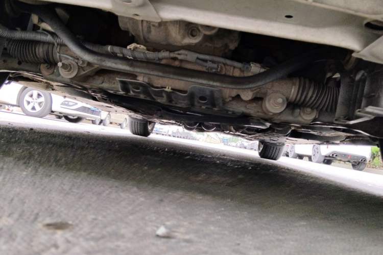 Used Toyota Reiz 2010 2.5V Fengdu Elite Edition Chassis Front