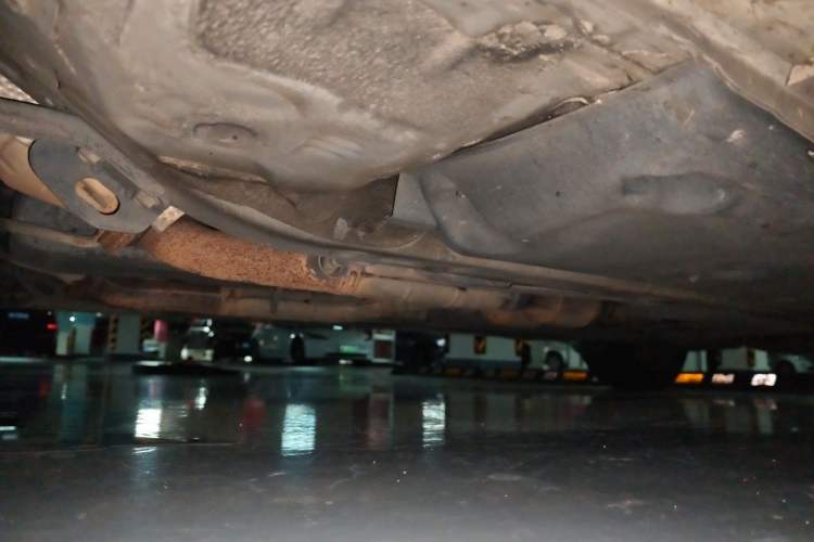Used Toyota Reiz 2010 2.5V Fengdu Elite Edition Chassis Front Left