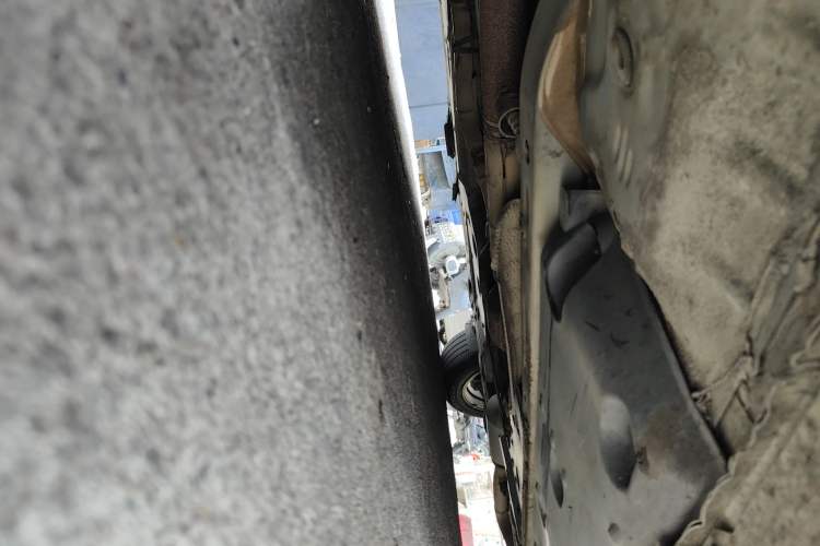 Used Toyota Reiz 2010 2.5V Fengdu Elite Edition Chassis Front Left