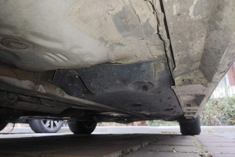 Used Toyota Reiz 2010 2.5V Fengdu Elite Edition Chassis Front Left