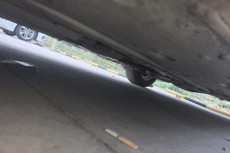 Used Toyota Reiz 2010 2.5V Fengdu Elite Edition Chassis Front Left