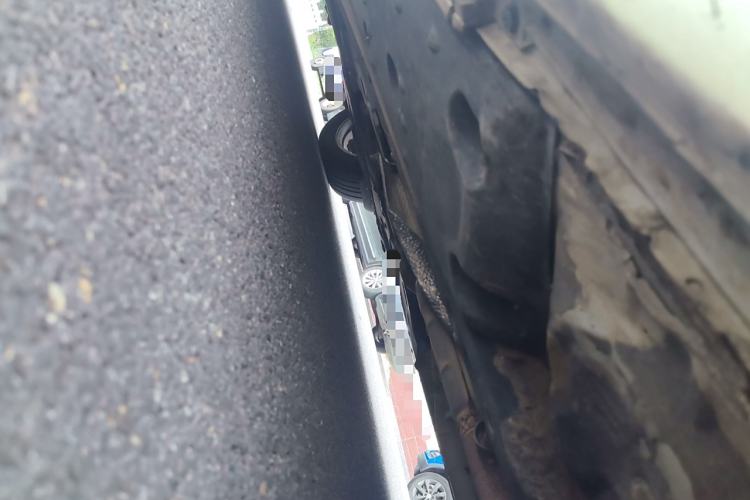 Used Toyota Reiz 2010 2.5V Fengdu Elite Edition Chassis Front Right