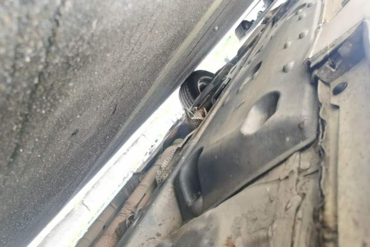 Used Toyota Reiz 2010 2.5V Fengdu Elite Edition Chassis Front Right