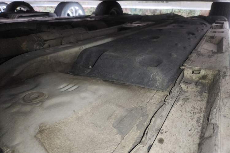 Used Toyota Reiz 2010 2.5V Fengdu Elite Edition Chassis Front Right