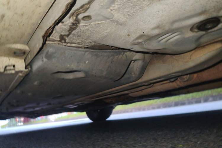 Used Toyota Reiz 2010 2.5V Fengdu Elite Edition Chassis Front Right