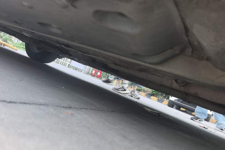 Used Toyota Reiz 2010 2.5V Fengdu Elite Edition Chassis Front Right