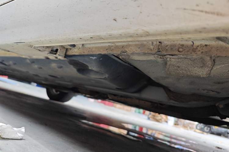 Used Toyota Reiz 2010 2.5S Fengdu Jinghua Edition Chassis Front Right