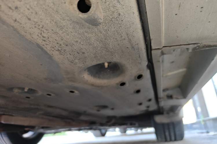 Used Toyota Reiz 2010 2.5S Fengdu Jinghua Edition Chassis Front Right