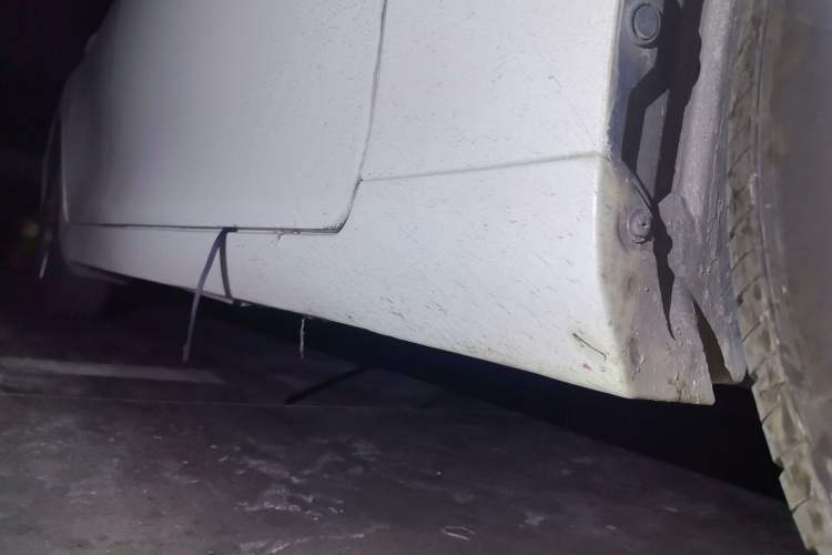 Used Toyota Reiz 2010 2.5V Fengdu Elite Edition Chassis Front Right