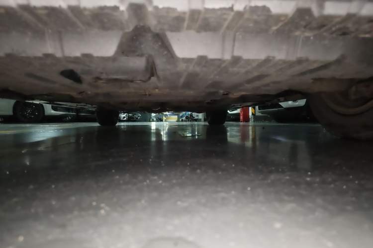 Used Toyota Reiz 2010 2.5V Fengdu Elite Edition Chassis Front