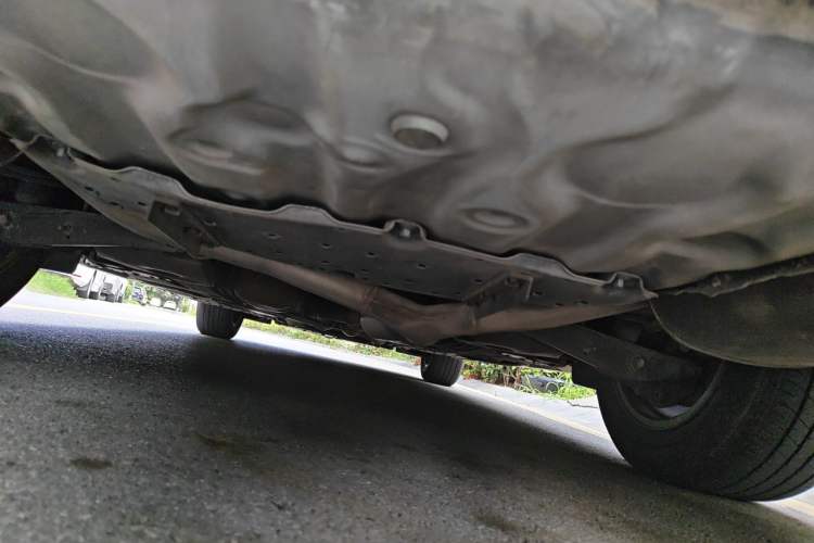Used Toyota Reiz 2010 2.5V Fengdu Elite Edition Chassis Rear