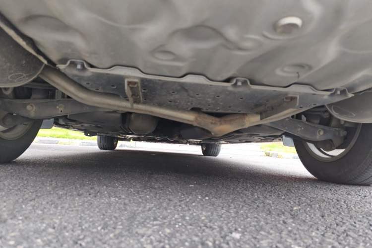 Used Toyota Reiz 2010 2.5V Fengdu Elite Edition Chassis Rear