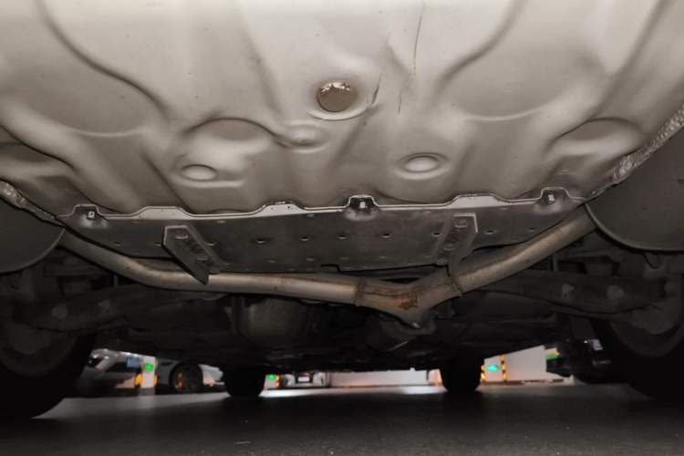 Used Toyota Reiz 2010 2.5V Fengdu Elite Edition Chassis Rear
