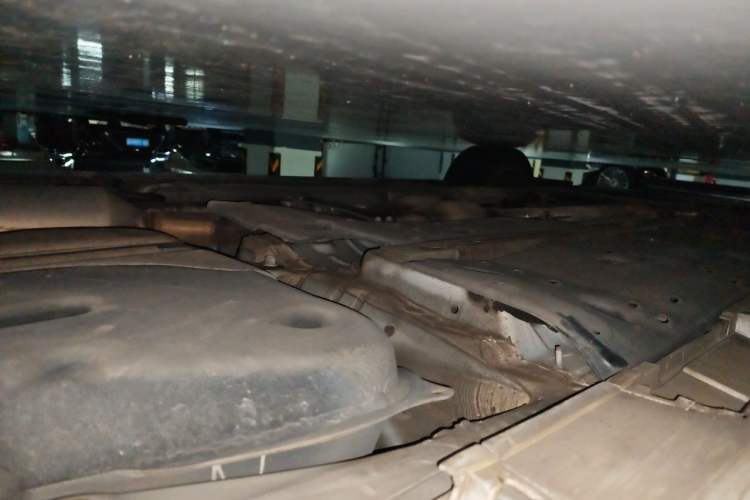 Used Toyota Reiz 2010 2.5V Fengdu Elite Edition Chassis Rear Left