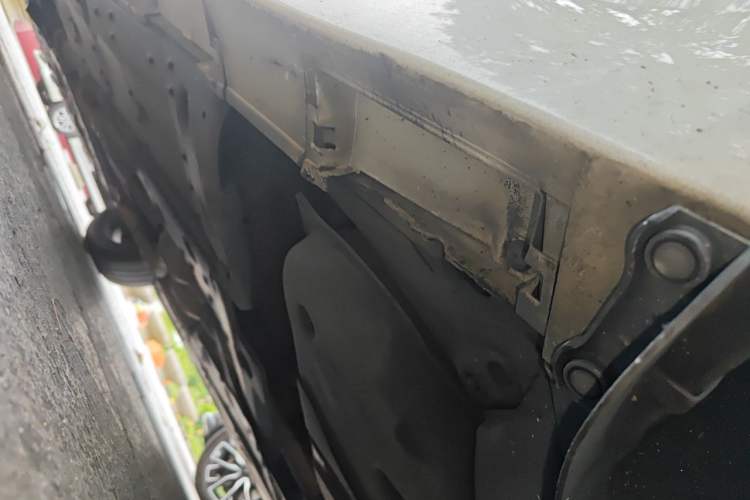 Used Toyota Reiz 2010 2.5V Fengdu Elite Edition Chassis Rear Left