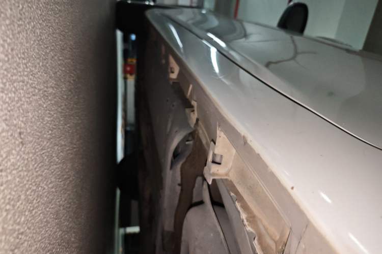 Used Toyota Reiz 2010 2.5S Fengdu Jinghua Edition Chassis Rear Left
