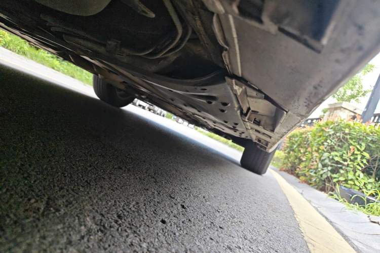 Used Toyota Reiz 2010 2.5V Fengdu Elite Edition Chassis Rear Right