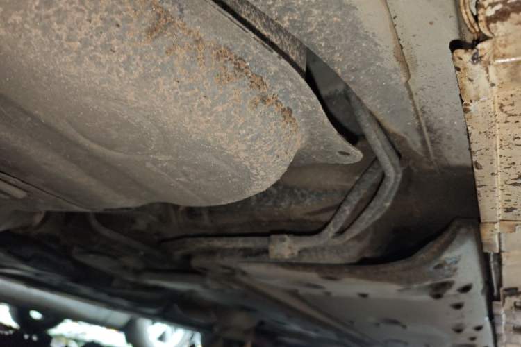 Used Toyota Reiz 2010 2.5S Fengdu Jinghua Edition Chassis Rear Right