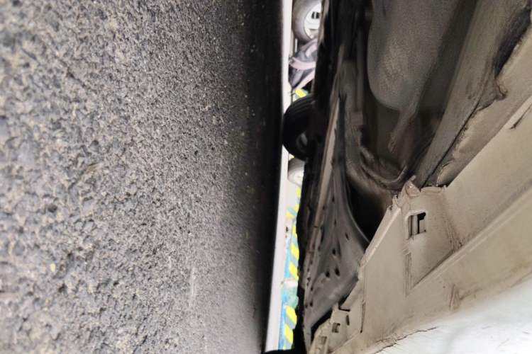 Used Toyota Reiz 2010 2.5V Fengdu Elite Edition Chassis Rear Right