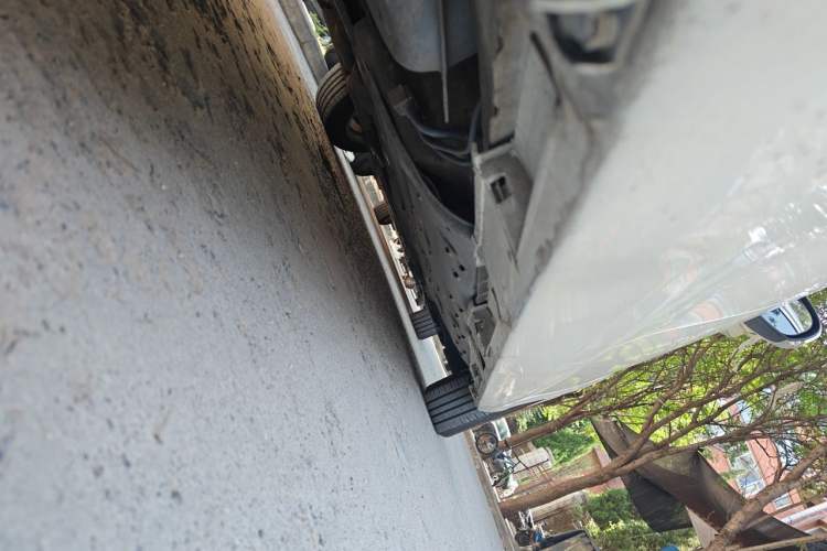 Used Toyota Reiz 2010 2.5V Fengdu Elite Edition Chassis Rear Right